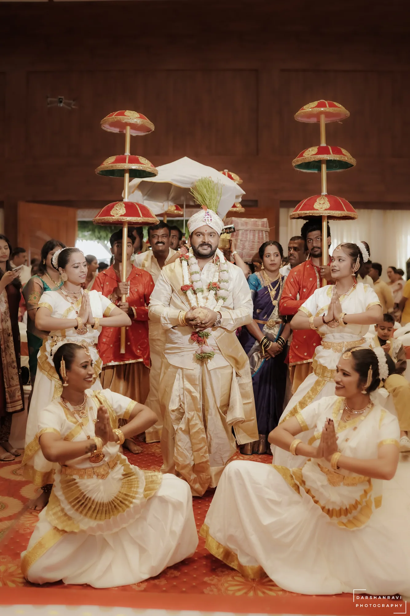 Prateeksha & Vinod — Muhurtham, photographed by Darshan Ravi Photography